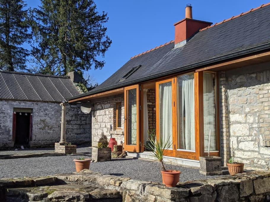 Secluded Private Cottage Hot-Tub, Sauna & Fire-Pit Carrick on Shannon Esterno foto